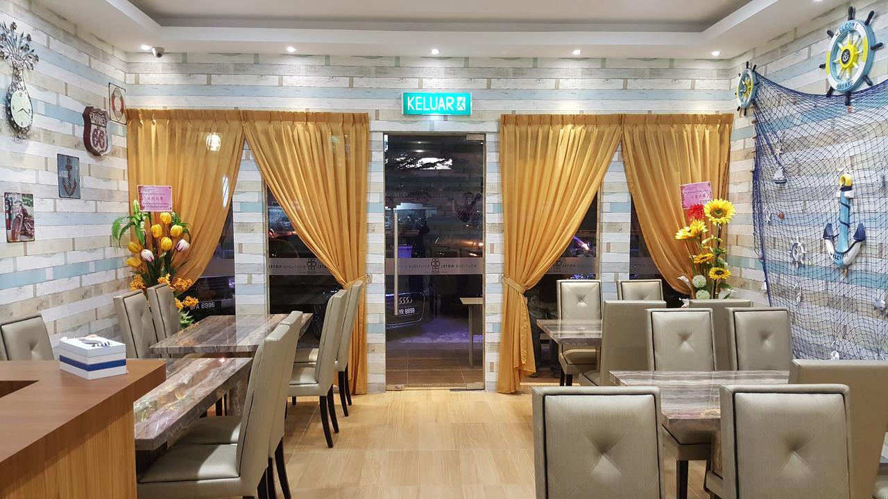 888 Boutique Hotel Batu Pahat Exterior foto