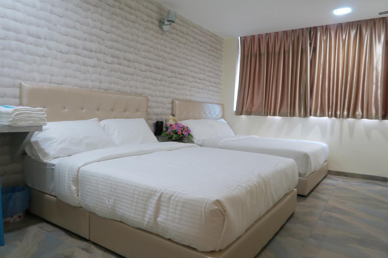888 Boutique Hotel Batu Pahat Exterior foto